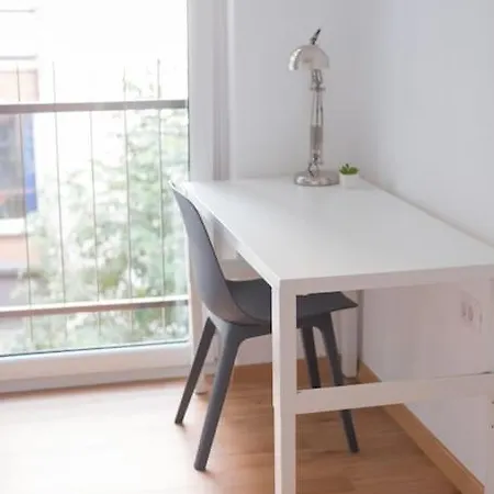 Chic Trnovo Hideaway For 5, Family Friendly Liubliana