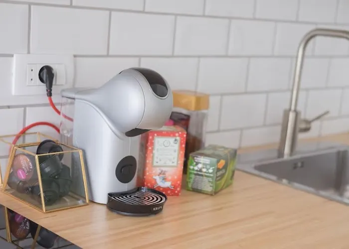 Chic Trnovo Hideaway For 5, Family Friendly Apartma *